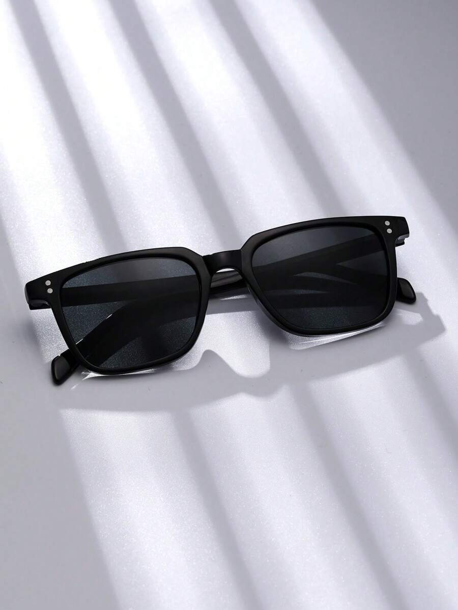 Classic Black Sunglasses