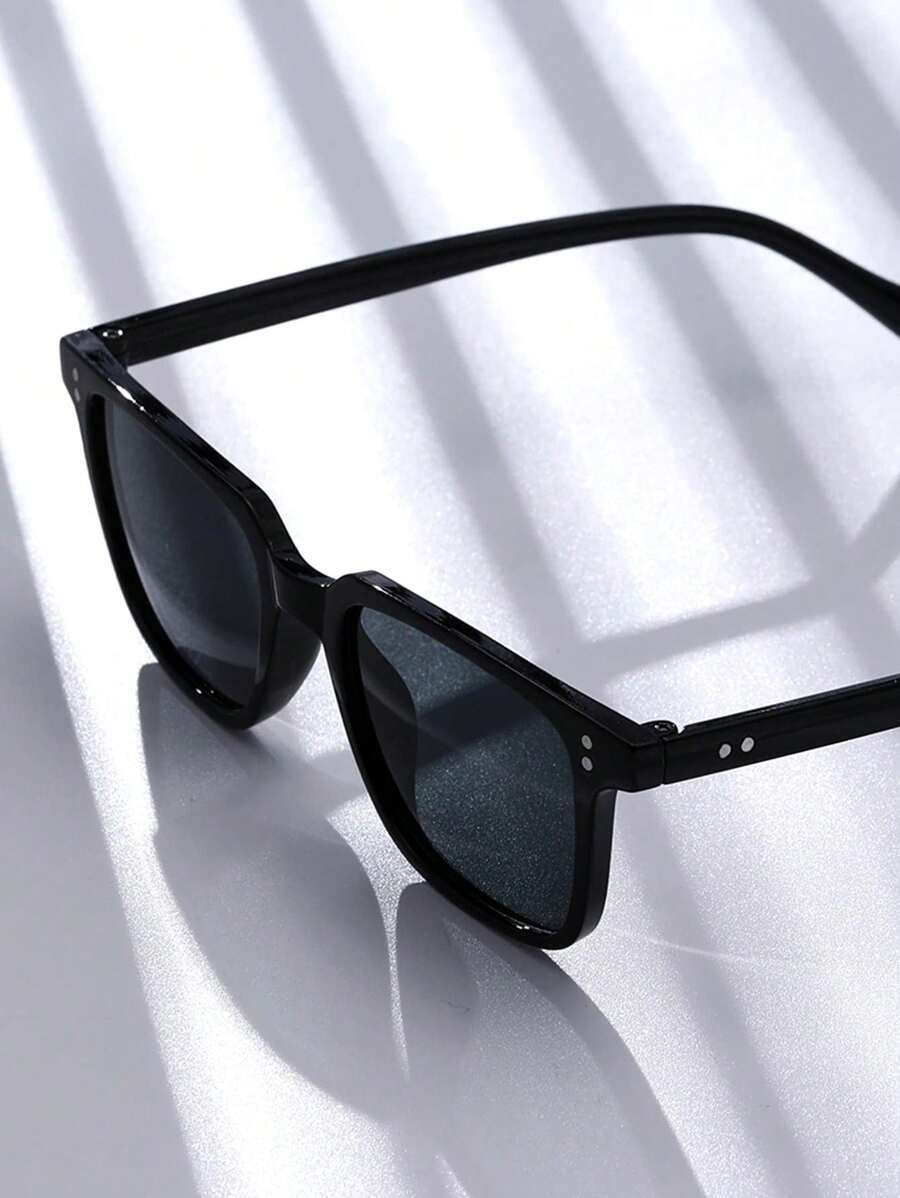 Classic Black Sunglasses