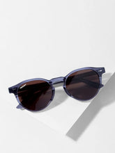 Load image into Gallery viewer, The Brown Oval Sunglass
