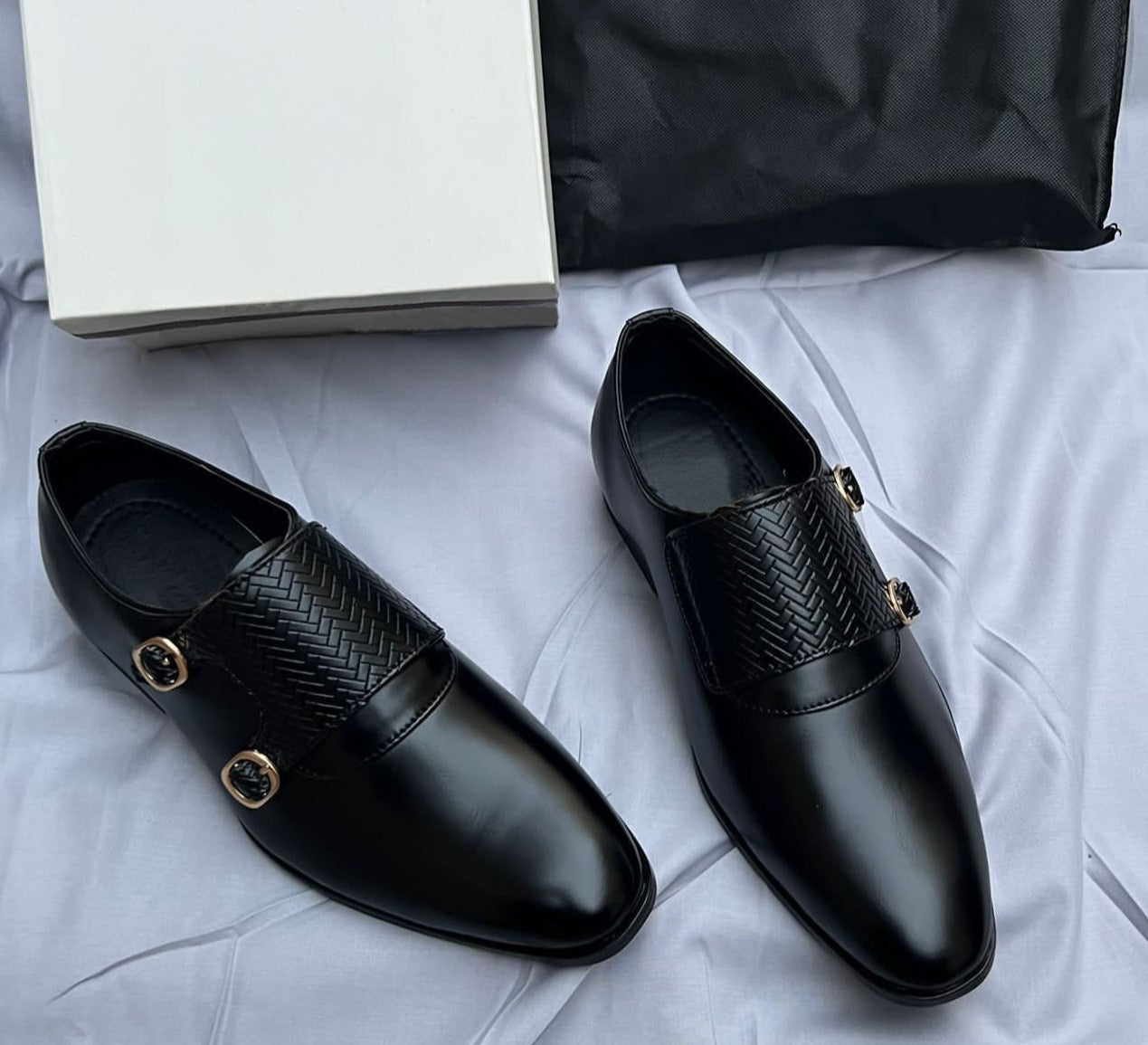 New High Quality Black Patent Faux Leather Upper Material with Durable Sole Quality-Jack marc