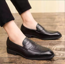 Load image into Gallery viewer, Croco Moccasin Loafer For Office Wear And Casual Wear - JACKMARC.COM
