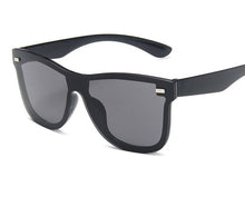 Load image into Gallery viewer, Designer Oversize Anti-Reflective Sunglasses - JACKMARC.COM
