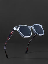 Load image into Gallery viewer, The Tea Oval Black Sunglass
