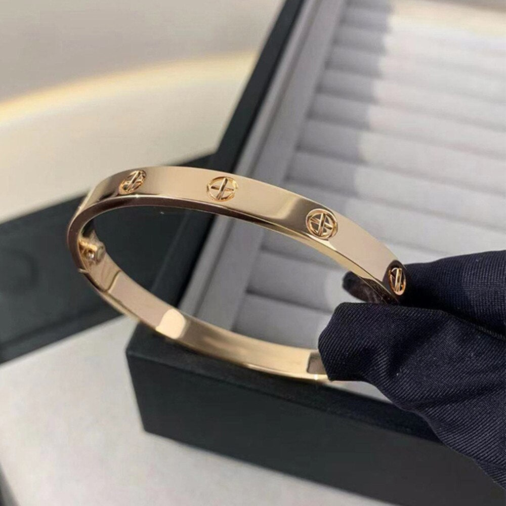 Glistening Titan Love Bracelet - JACKMARC.COM