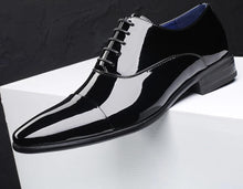 Load image into Gallery viewer, Jack Marc Men&#39;s Fashion Antiwrinkle Shiny Lace-up Oxford Shoes - JACKMARC.COM
