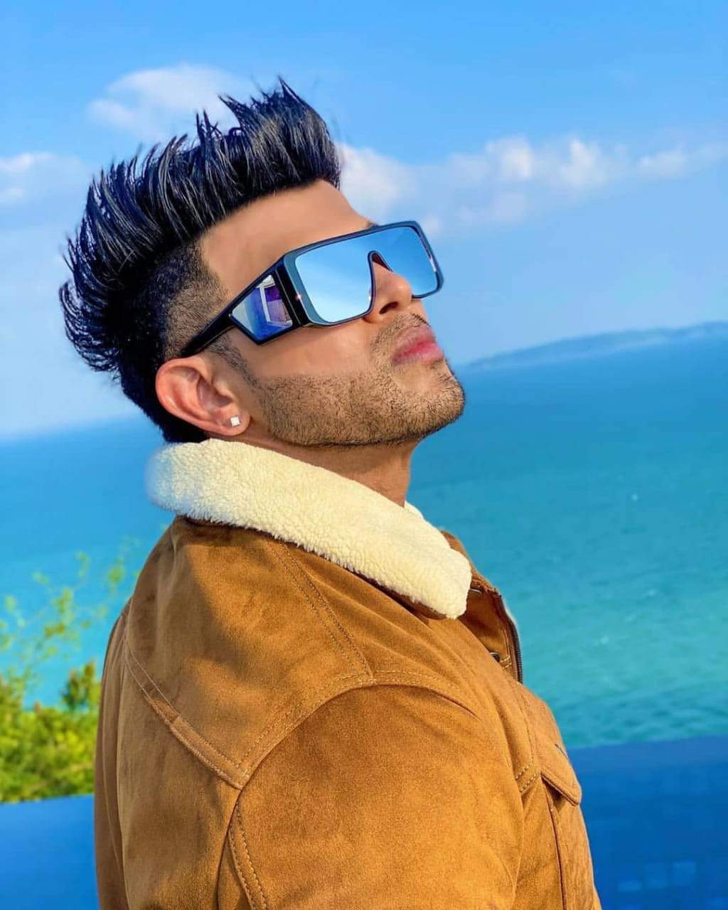Most Stylish Shahid Kapoor Oversized  Sunglasses For Men And Women-jackmarc - JACKMARC.COM