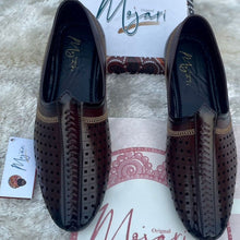 Load image into Gallery viewer, New Men&#39;s Fashion Mojari Peshawari Jutties - JACKMARC.COM
