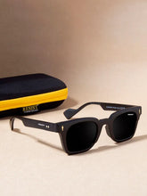 Load image into Gallery viewer, Fashion Black Square Sunglasses
