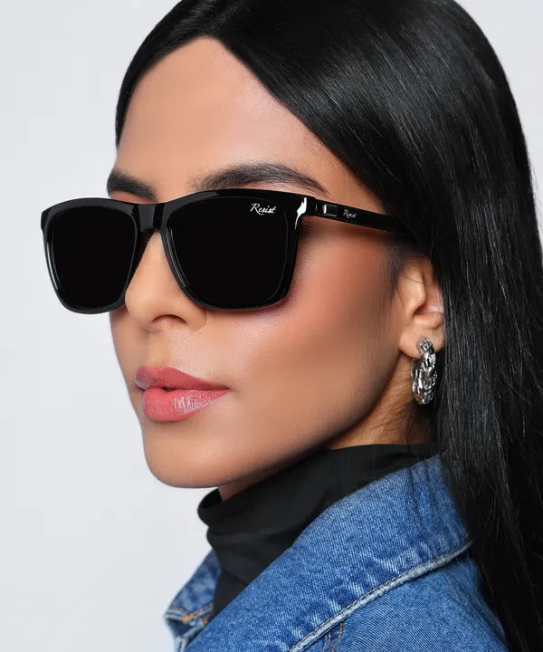 Sandy Black Wayfarer