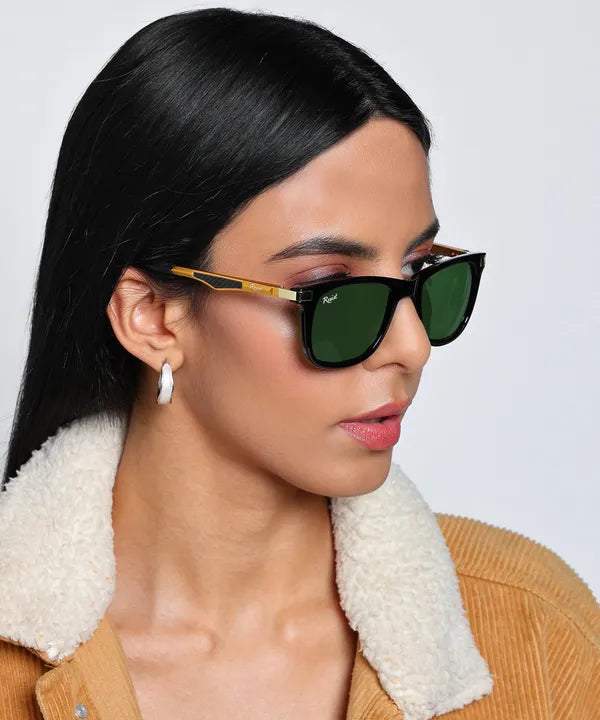 Unisex Wayfarer Green Sunglass