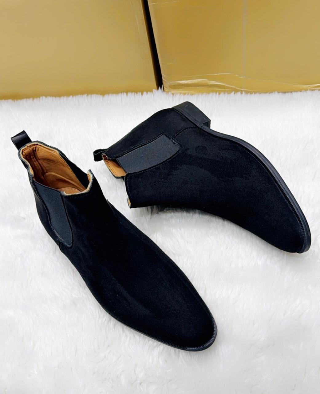 Jack Marc Chelsea Suede Boots