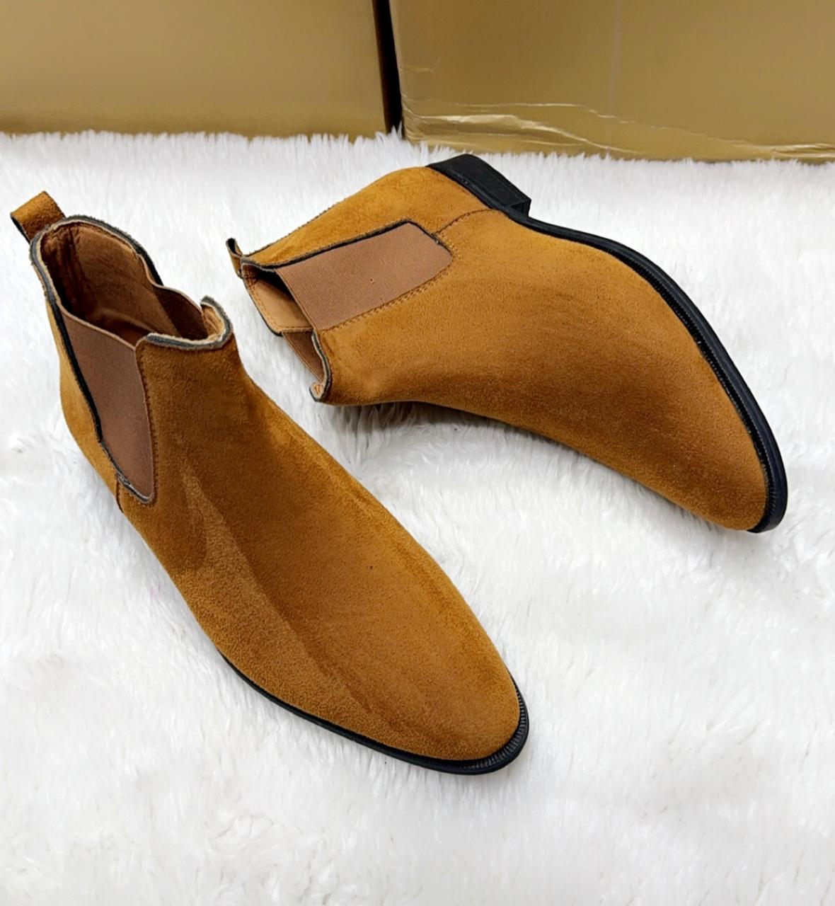 Jack Marc Chelsea Suede Boots